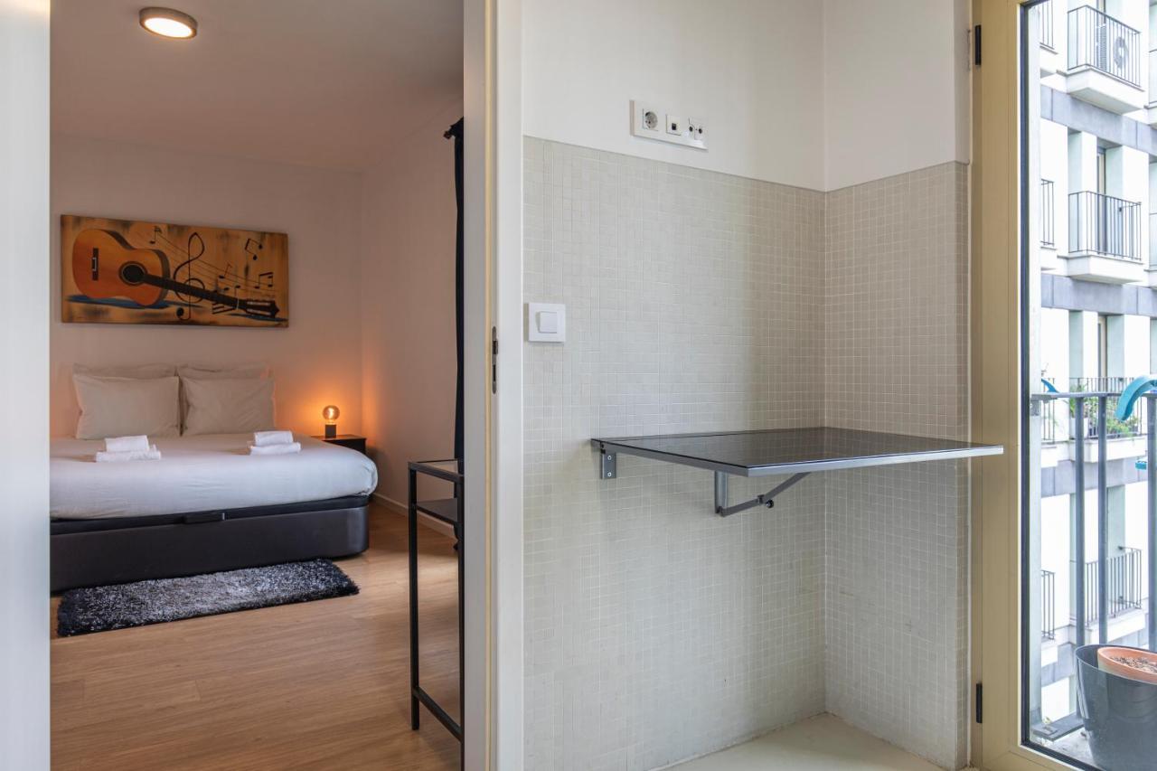 Bright & Comfy Flat In Lisbon By Lovelystay Esterno foto